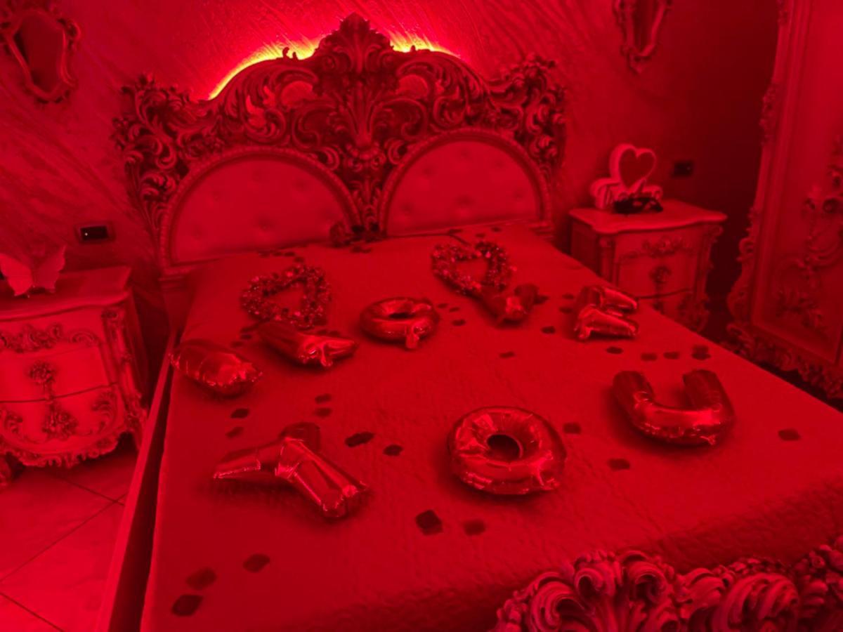 Gold Luxury Suite Home Roma Ngoại thất bức ảnh